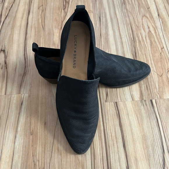 🍀 Lucky Brand Mahzan black booties - Picture 2 of 7